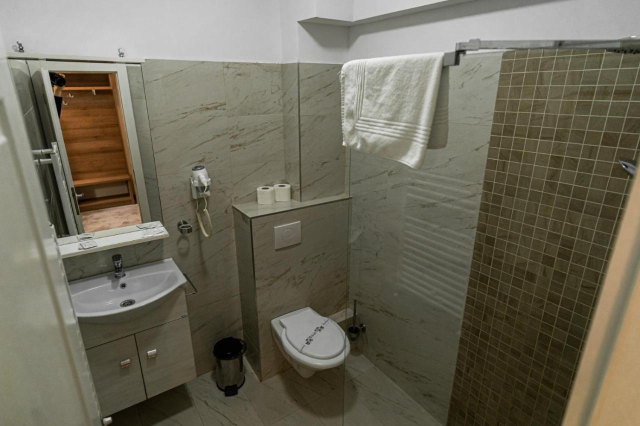 Camere De Inchiriat Elisei Timisoara Exterior photo